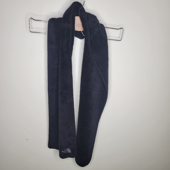 Northface Plush Fleece Scarf Black EUC - Picture 1 of 3